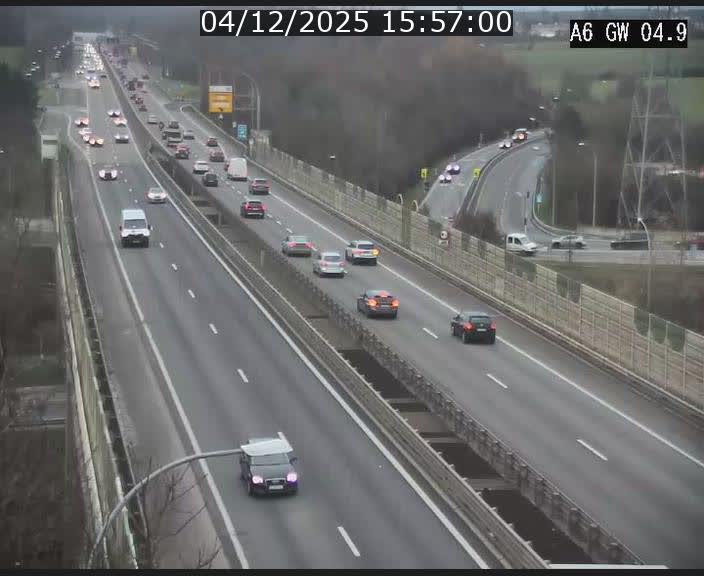 <h2>Traffic live webcam Luxembourg Croix de Cessange - A6 - BK 4.9 - direction Belgique</h2>