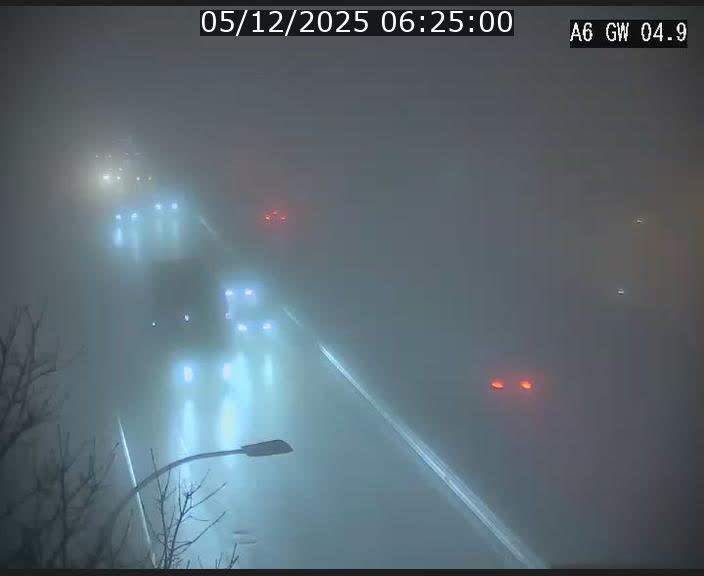 <h2>Traffic live webcam Luxembourg Croix de Cessange - A6 - BK 4.9 - direction Belgique</h2>