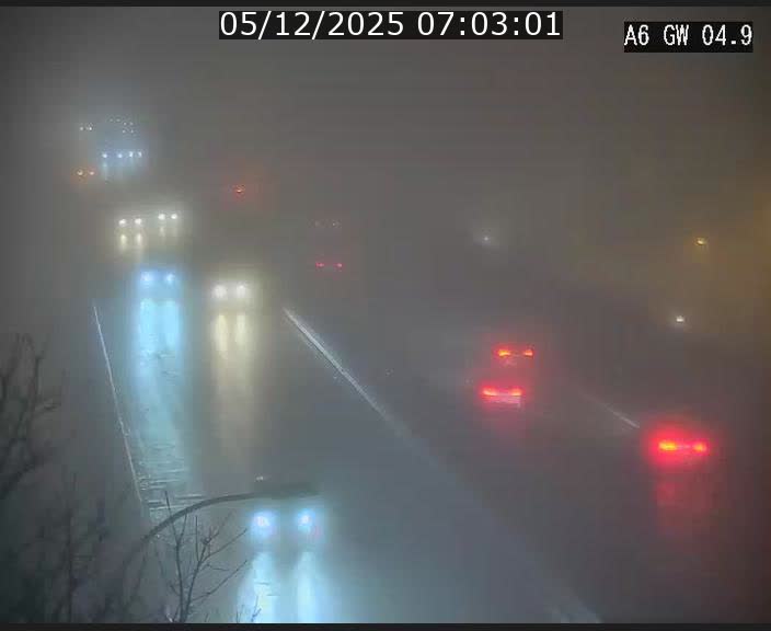 <h2>Traffic live webcam Luxembourg Croix de Cessange - A6 - BK 4.9 - direction Belgique</h2>