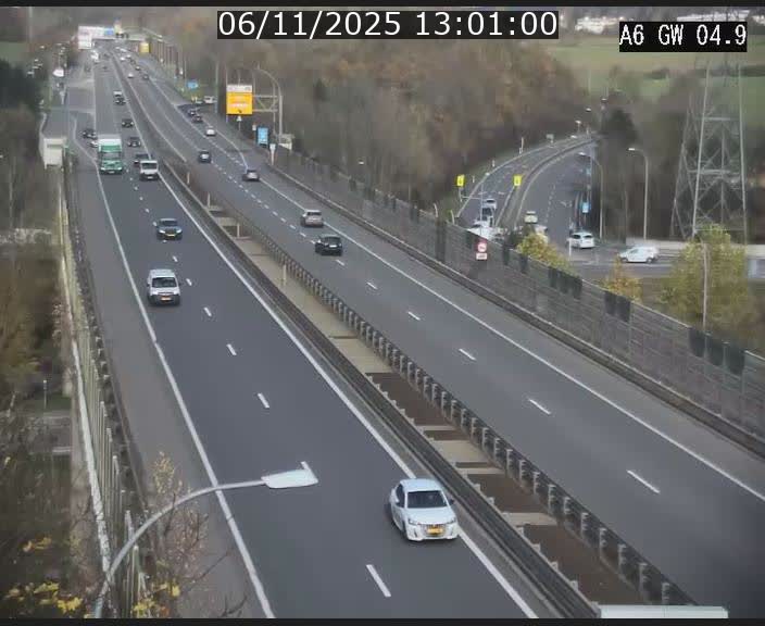 <h2>Traffic live webcam Luxembourg Croix de Cessange - A6 - BK 4.9 - direction Belgique</h2>