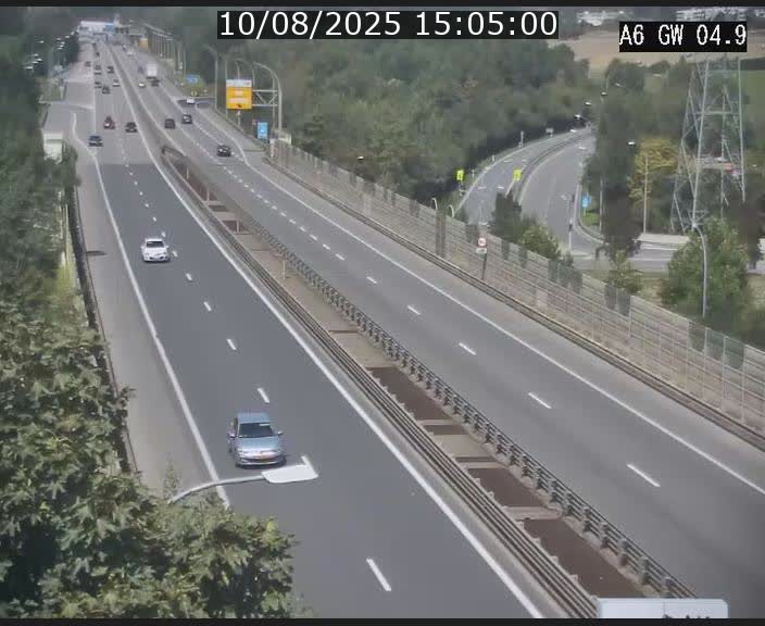 <h2>Traffic live webcam Luxembourg Croix de Cessange - A6 - BK 4.9 - direction Belgique</h2>