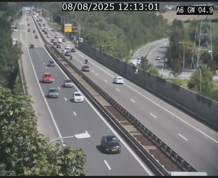 <h2>Traffic live webcam Luxembourg Croix de Cessange - A6 - BK 4.9 - direction Belgique</h2>