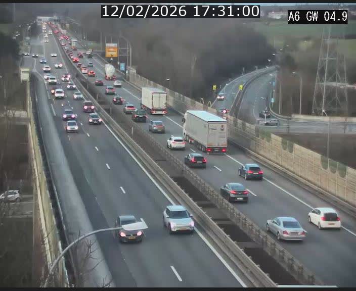 Traffic live webcam Luxembourg Croix de Cessange - A6 - BK 4.9 - direction Belgique