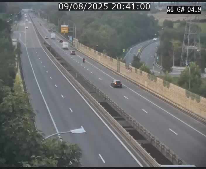 Traffic live webcam Luxembourg Croix de Cessange - A6 - BK 4.9 - direction Belgique