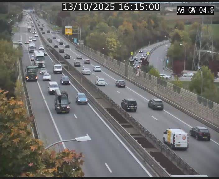 <h2>Traffic live webcam Luxembourg Croix de Cessange - A6 - BK 4.9 - direction Belgique</h2>