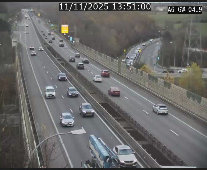 <h2>Traffic live webcam Luxembourg Croix de Cessange - A6 - BK 4.9 - direction Belgique</h2>