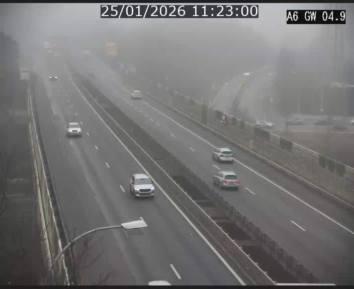 <h2>Traffic live webcam Luxembourg Croix de Cessange - A6 - BK 4.9 - direction Belgique</h2>