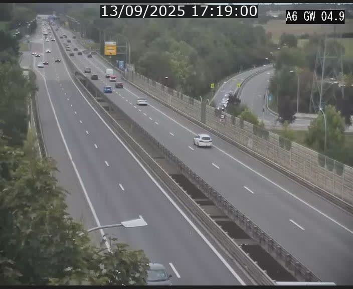 <h2>Traffic live webcam Luxembourg Croix de Cessange - A6 - BK 4.9 - direction Belgique</h2>