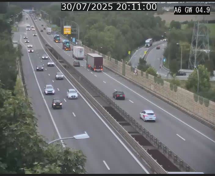 Traffic live webcam Luxembourg Croix de Cessange - A6 - BK 4.9 - direction Belgique
