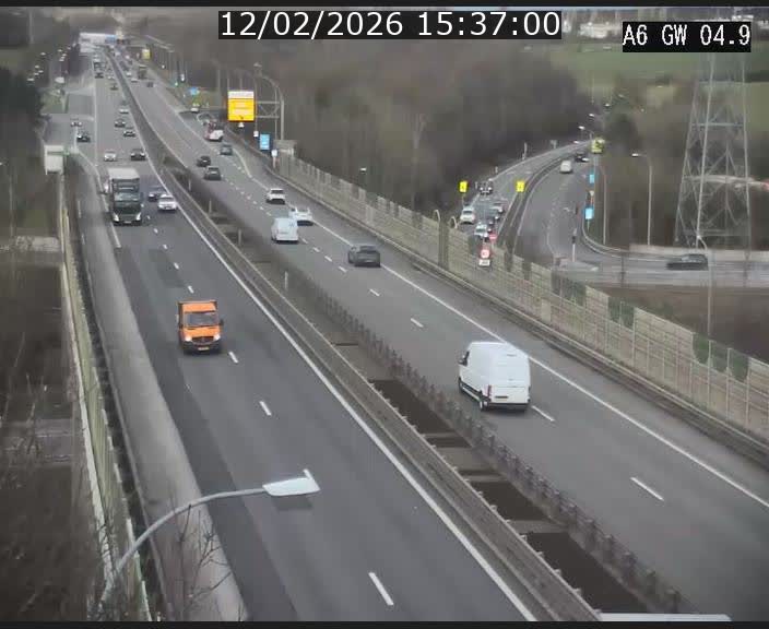 Traffic live webcam Luxembourg Croix de Cessange - A6 - BK 4.9 - direction Belgique