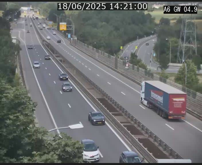 Traffic live webcam Luxembourg Croix de Cessange - A6 - BK 4.9 - direction Belgique