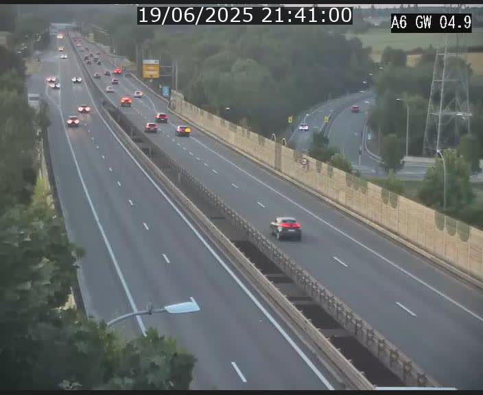 Traffic live webcam Luxembourg Croix de Cessange - A6 - BK 4.9 - direction Belgique