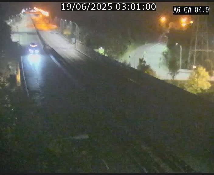 Traffic live webcam Luxembourg Croix de Cessange - A6 - BK 4.9 - direction Belgique