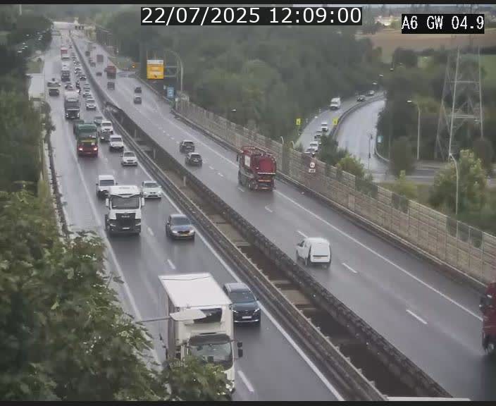 Traffic live webcam Luxembourg Croix de Cessange - A6 - BK 4.9 - direction Belgique