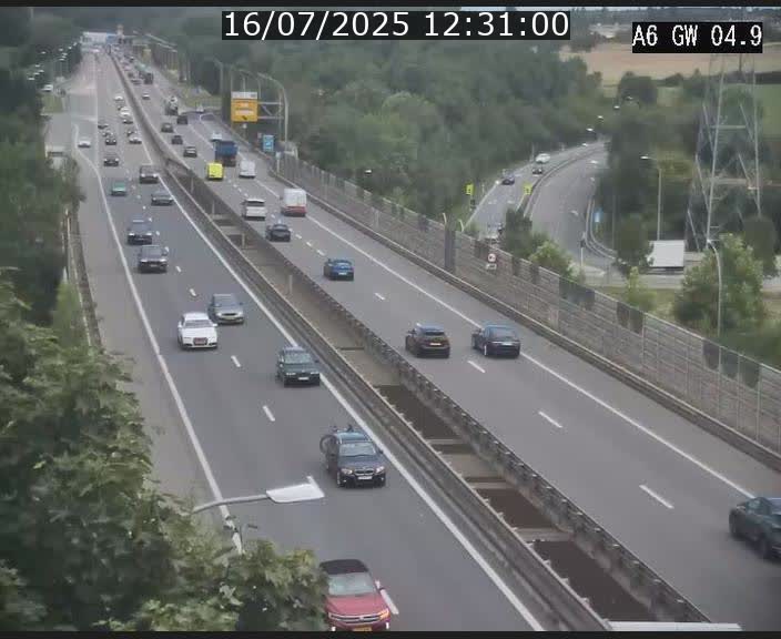 Traffic live webcam Luxembourg Croix de Cessange - A6 - BK 4.9 - direction Belgique