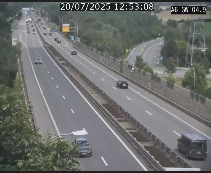 Traffic live webcam Luxembourg Croix de Cessange - A6 - BK 4.9 - direction Belgique