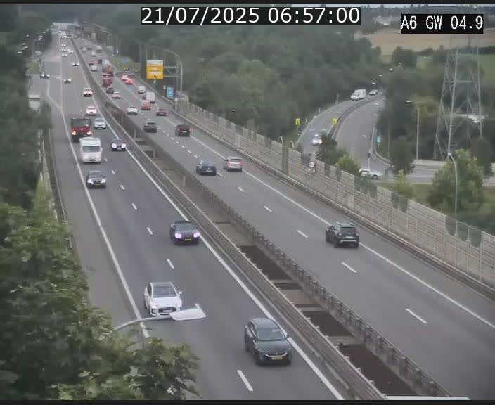 Traffic live webcam Luxembourg Croix de Cessange - A6 - BK 4.9 - direction Belgique