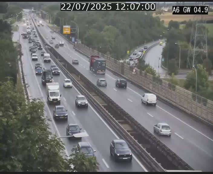 Traffic live webcam Luxembourg Croix de Cessange - A6 - BK 4.9 - direction Belgique