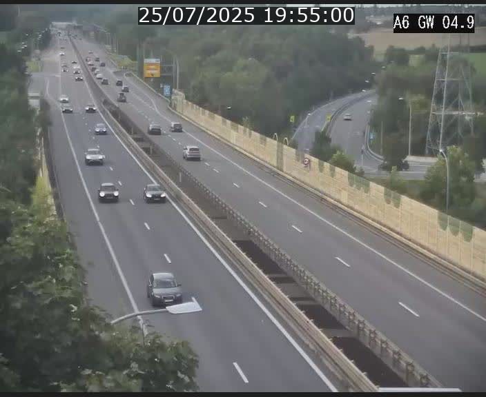 Traffic live webcam Luxembourg Croix de Cessange - A6 - BK 4.9 - direction Belgique