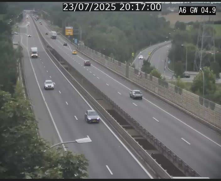 Traffic live webcam Luxembourg Croix de Cessange - A6 - BK 4.9 - direction Belgique