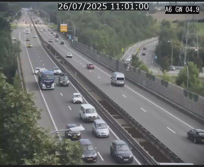 Traffic live webcam Luxembourg Croix de Cessange - A6 - BK 4.9 - direction Belgique