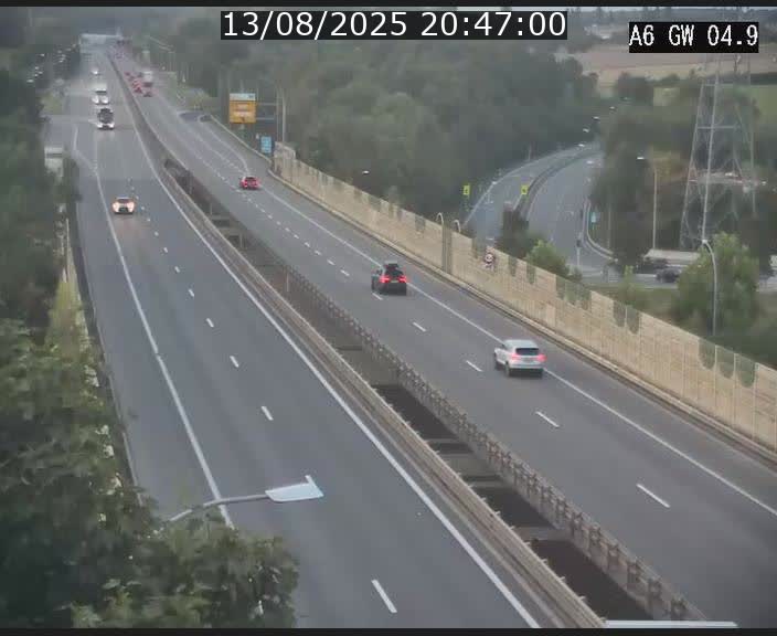 Traffic live webcam Luxembourg Croix de Cessange - A6 - BK 4.9 - direction Belgique