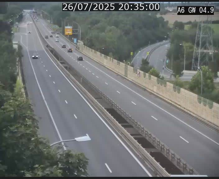 Traffic live webcam Luxembourg Croix de Cessange - A6 - BK 4.9 - direction Belgique