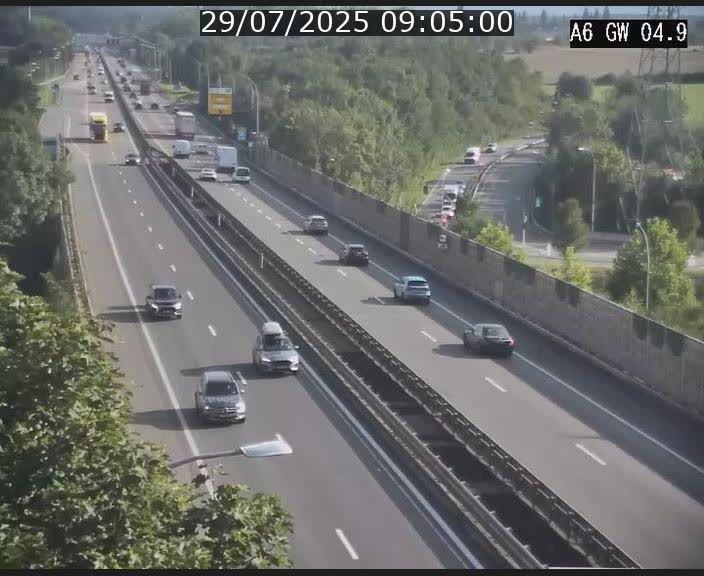 Traffic live webcam Luxembourg Croix de Cessange - A6 - BK 4.9 - direction Belgique