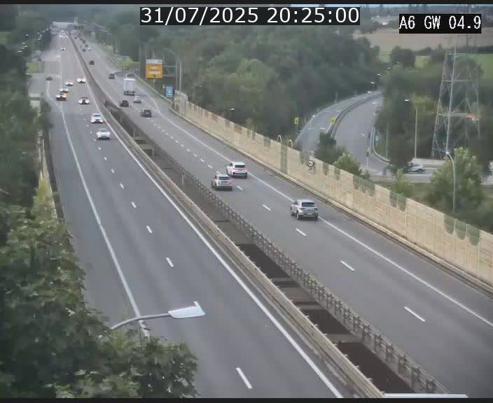 Traffic live webcam Luxembourg Croix de Cessange - A6 - BK 4.9 - direction Belgique