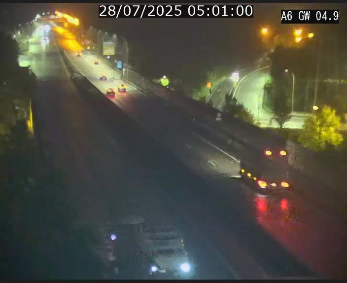 Traffic live webcam Luxembourg Croix de Cessange - A6 - BK 4.9 - direction Belgique