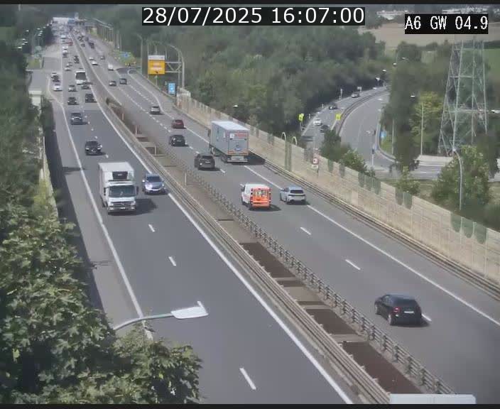 Traffic live webcam Luxembourg Croix de Cessange - A6 - BK 4.9 - direction Belgique