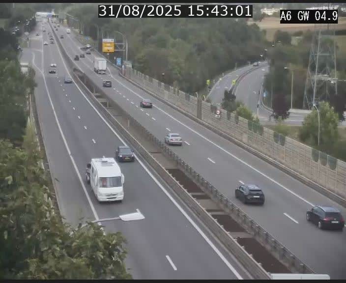 Traffic live webcam Luxembourg Croix de Cessange - A6 - BK 4.9 - direction Belgique