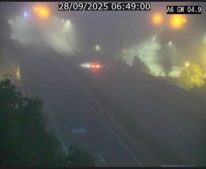Traffic live webcam Luxembourg Croix de Cessange - A6 - BK 4.9 - direction Belgique