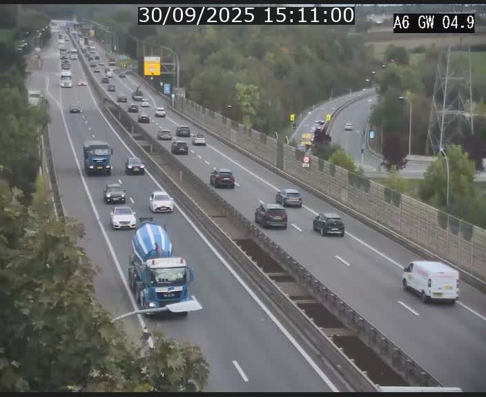 Traffic live webcam Luxembourg Croix de Cessange - A6 - BK 4.9 - direction Belgique