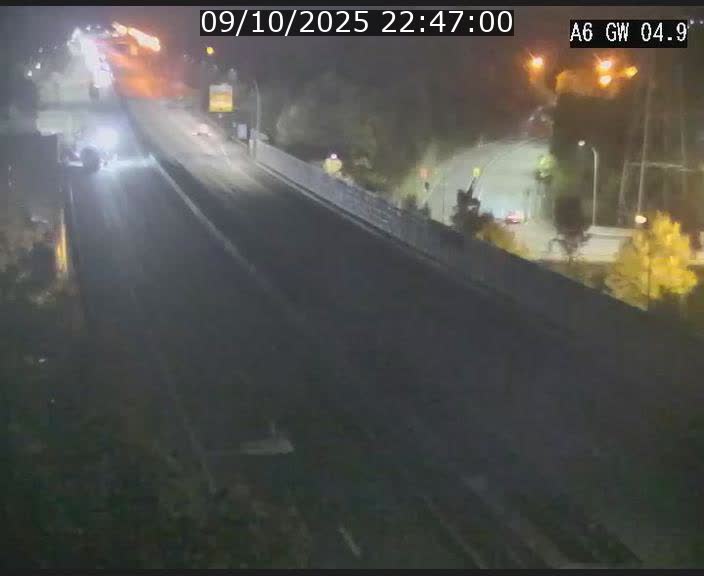 Traffic live webcam Luxembourg Croix de Cessange - A6 - BK 4.9 - direction Belgique