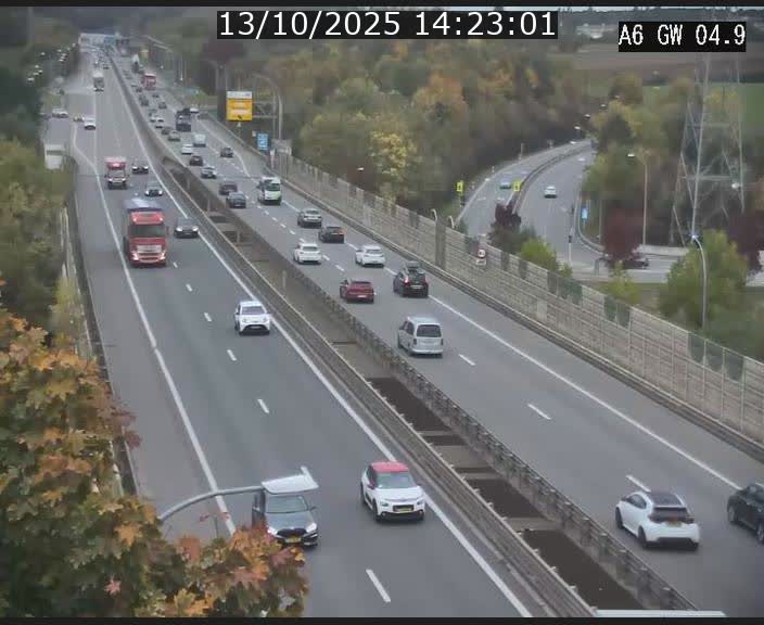 Traffic live webcam Luxembourg Croix de Cessange - A6 - BK 4.9 - direction Belgique