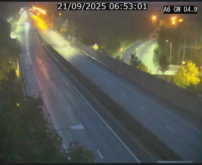 Traffic live webcam Luxembourg Croix de Cessange - A6 - BK 4.9 - direction Belgique