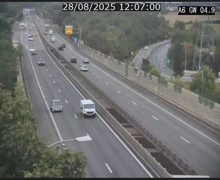 <h2>Traffic live webcam Luxembourg Croix de Cessange - A6 - BK 4.9 - direction Belgique</h2>