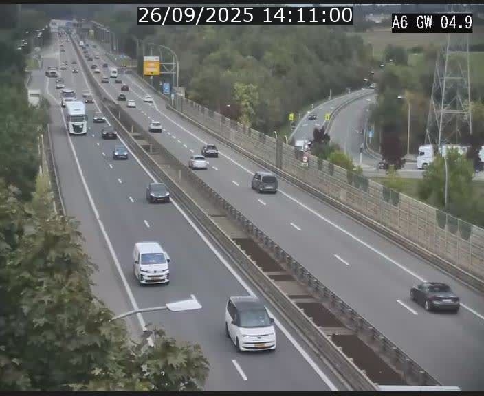 <h2>Traffic live webcam Luxembourg Croix de Cessange - A6 - BK 4.9 - direction Belgique</h2>