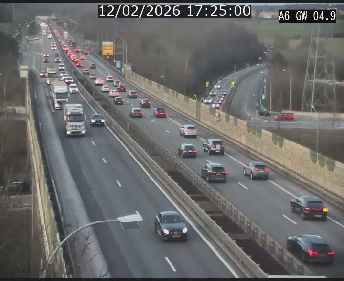 Traffic live webcam Luxembourg Croix de Cessange - A6 - BK 4.9 - direction Belgique