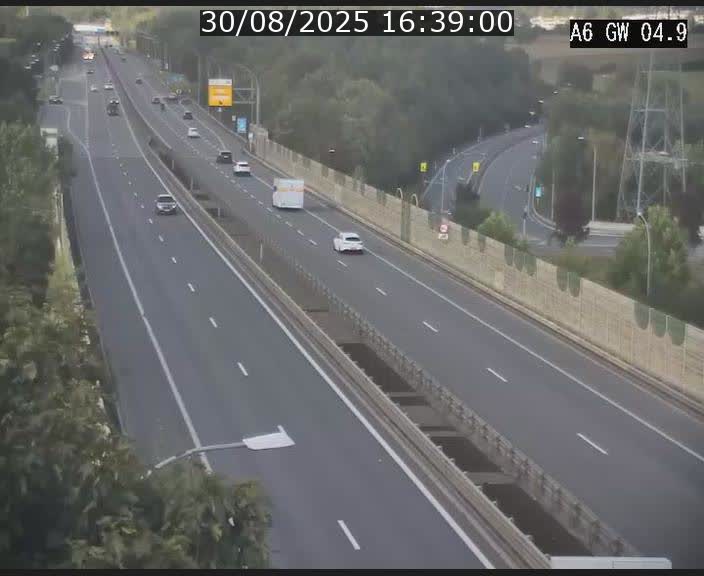<h2>Traffic live webcam Luxembourg Croix de Cessange - A6 - BK 4.9 - direction Belgique</h2>