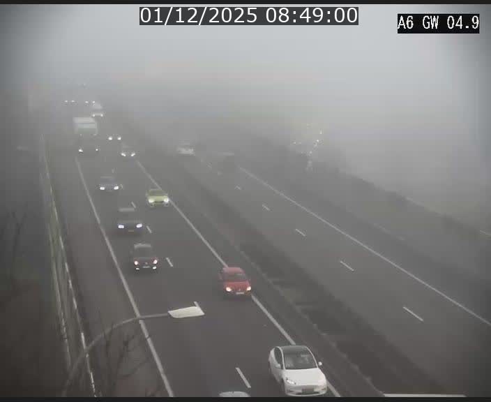 <h2>Traffic live webcam Luxembourg Croix de Cessange - A6 - BK 4.9 - direction Belgique</h2>