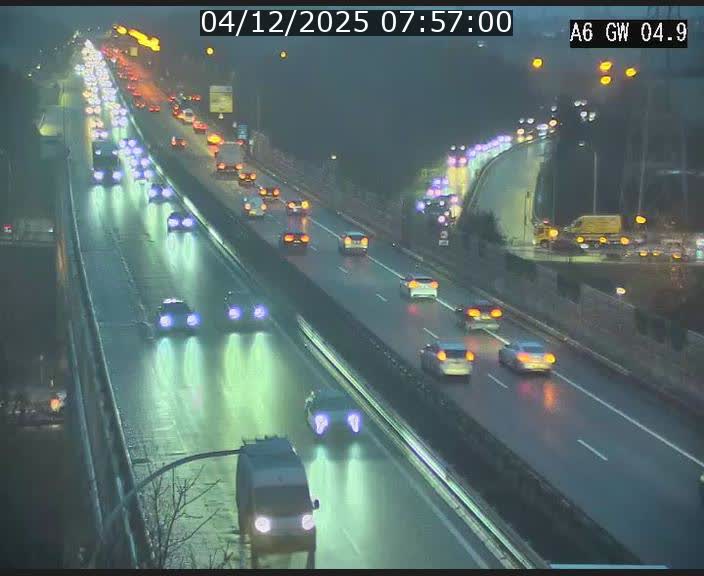 <h2>Traffic live webcam Luxembourg Croix de Cessange - A6 - BK 4.9 - direction Belgique</h2>