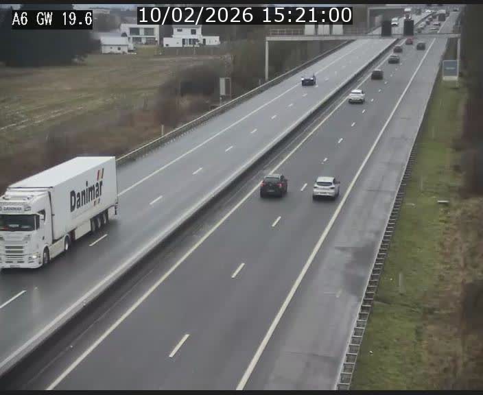 <h2>Traffic live webcam Luxembourg - Steinfort - A6 - BK 19.6 - direction Belgique</h2>