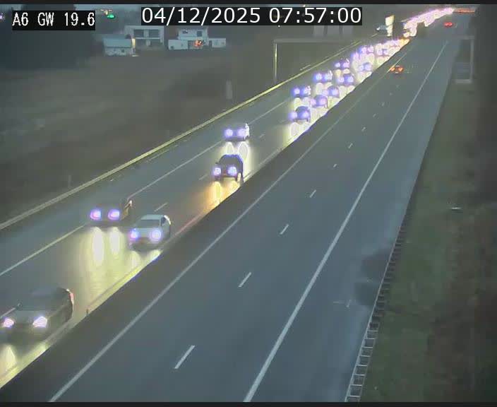 <h2>Traffic live webcam Luxembourg - Steinfort - A6 - BK 19.6 - direction Belgique</h2>