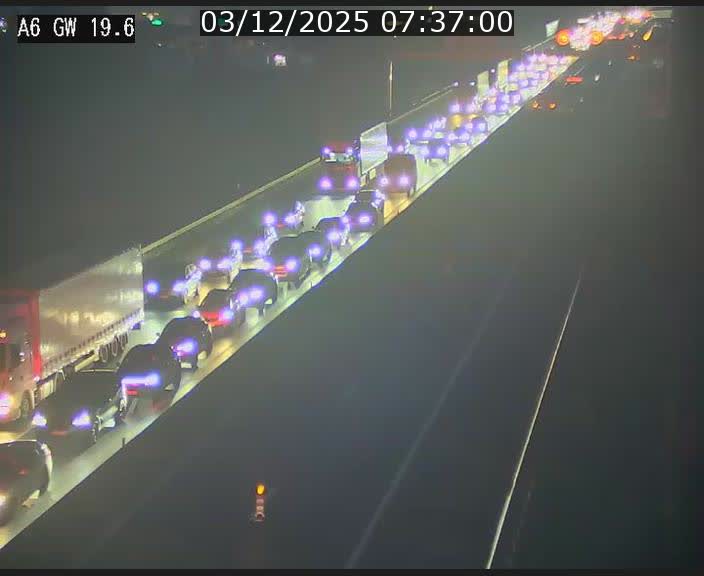 <h2>Traffic live webcam Luxembourg - Steinfort - A6 - BK 19.6 - direction Belgique</h2>