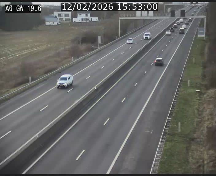 <h2>Traffic live webcam Luxembourg - Steinfort - A6 - BK 19.6 - direction Belgique</h2>