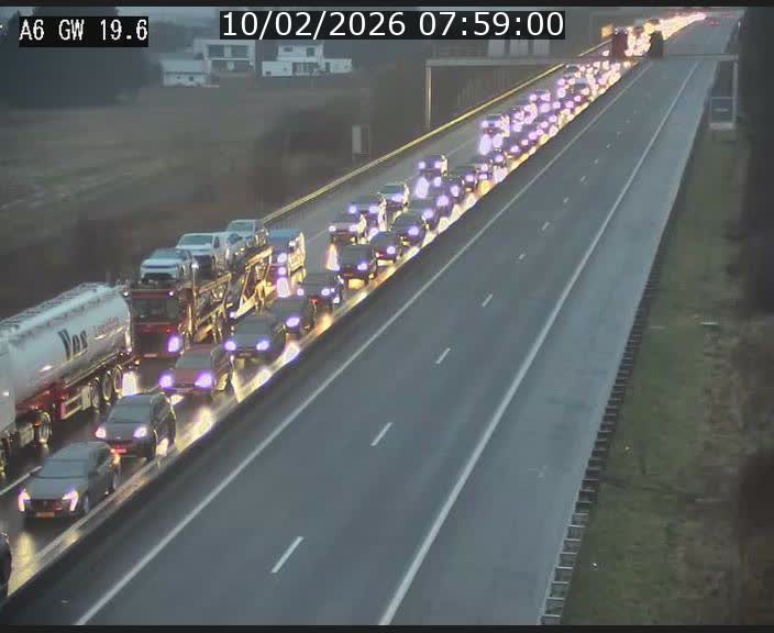<h2>Traffic live webcam Luxembourg - Steinfort - A6 - BK 19.6 - direction Belgique</h2>