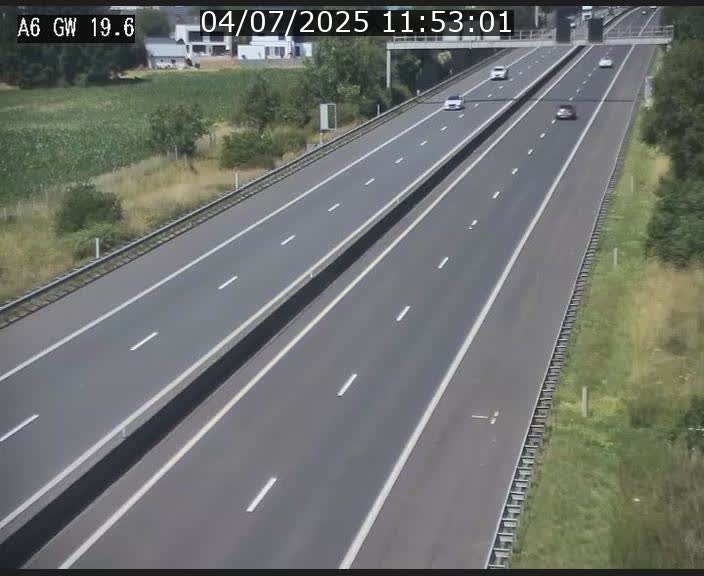 Traffic live webcam Luxembourg - Steinfort - A6 - BK 19.6 - direction Belgique