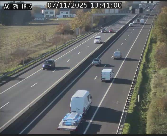 <h2>Traffic live webcam Luxembourg - Steinfort - A6 - BK 19.6 - direction Belgique</h2>